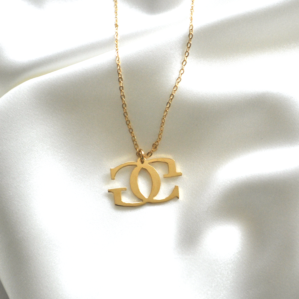 Collar Letra G