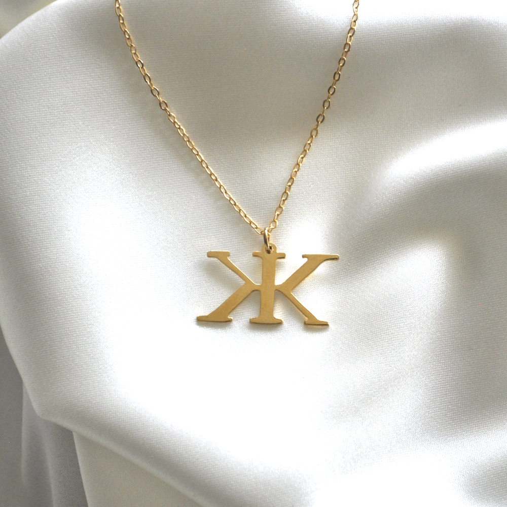 Collar Letra K