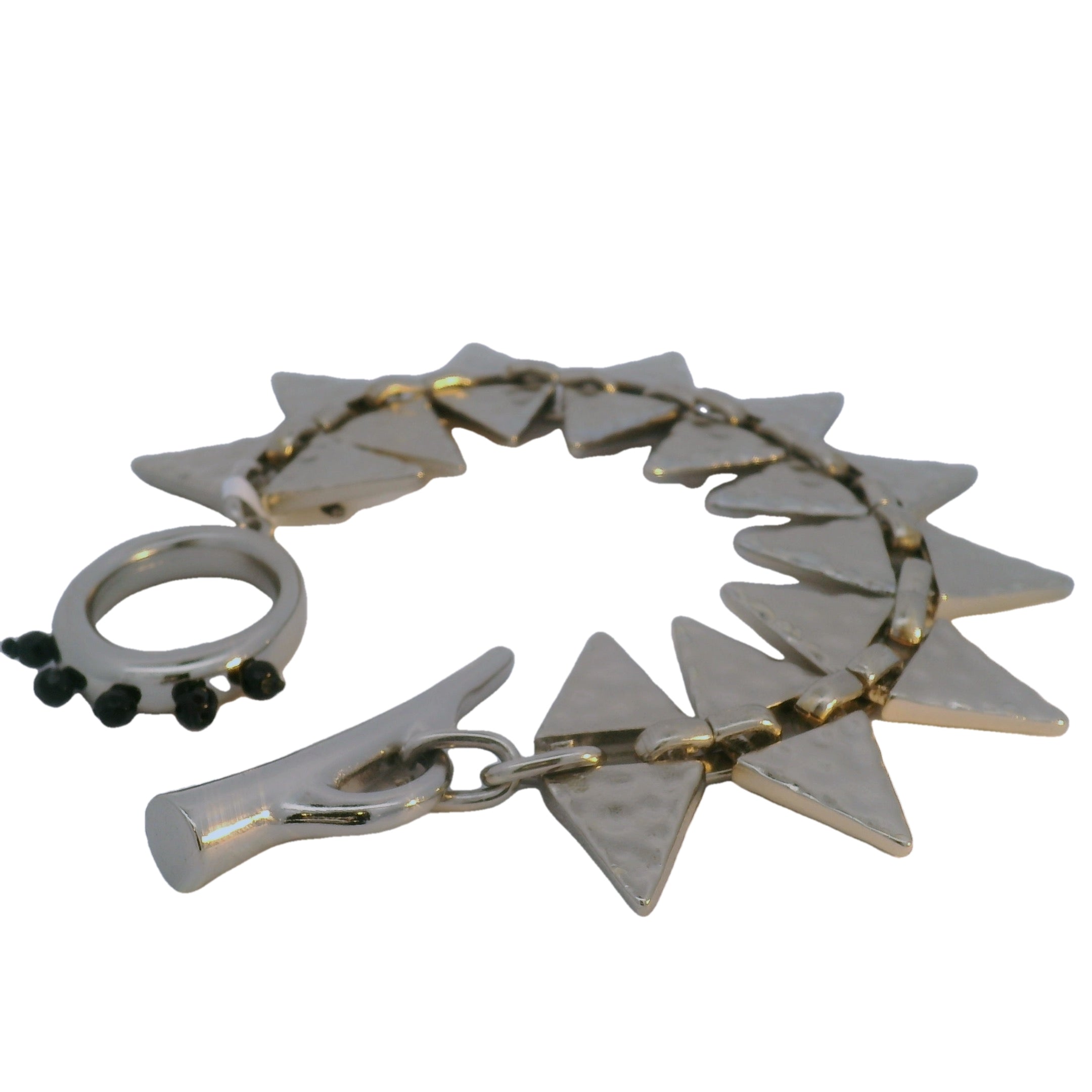 Pulsera Geométrica Broche Circular