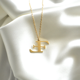 Collar Letra F