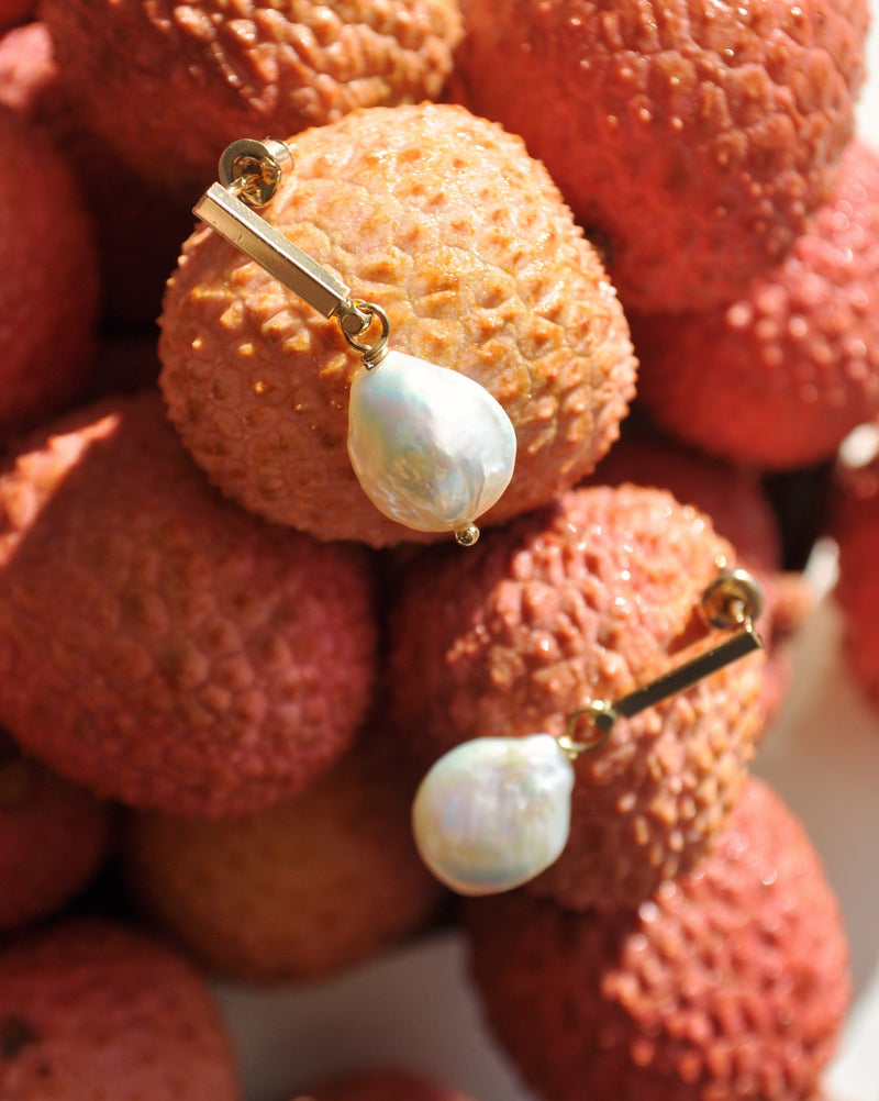 Natural Pearl Bar Earrings