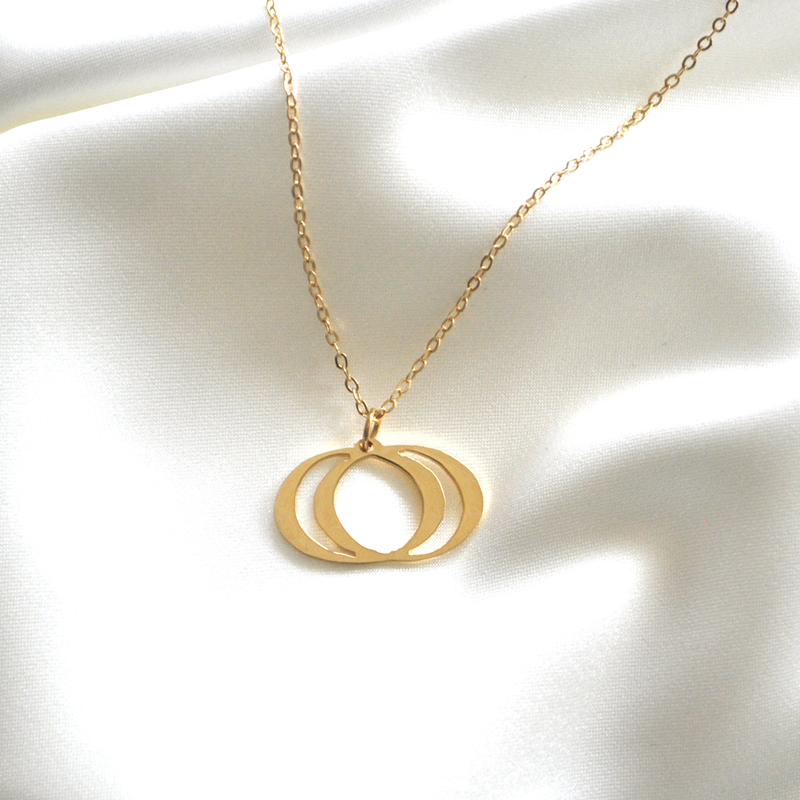 Collar Letra O